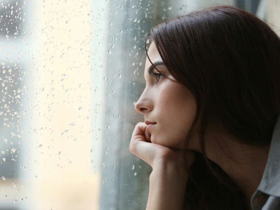 10 Telltale Signs of Depression and its Medical Treatments